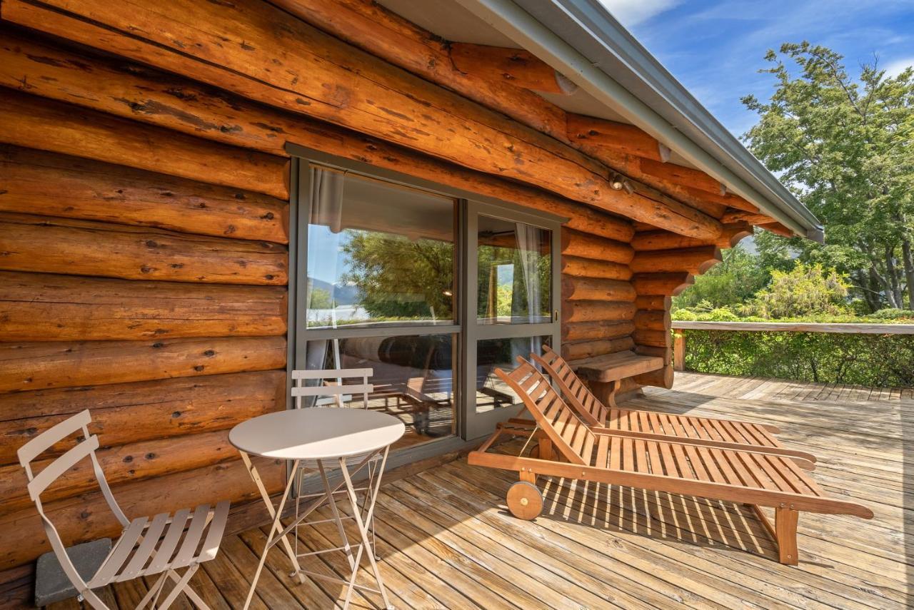 The Log House Villa Wanaka Eksteriør billede