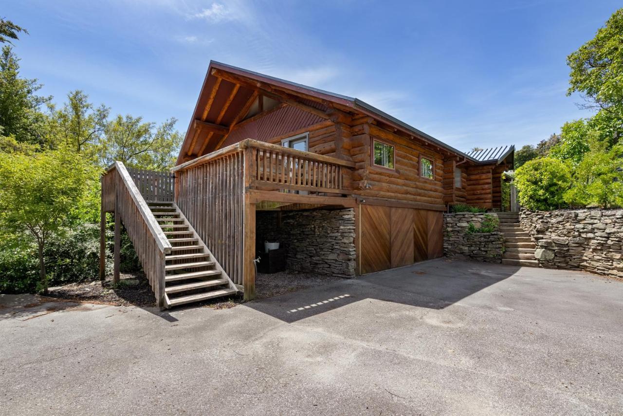 The Log House Villa Wanaka Eksteriør billede